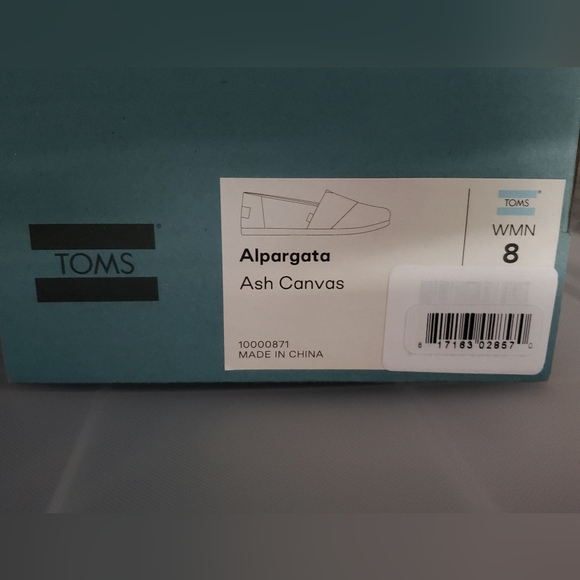TOMS Canvas size 8 NWT - Picture 6 of 7